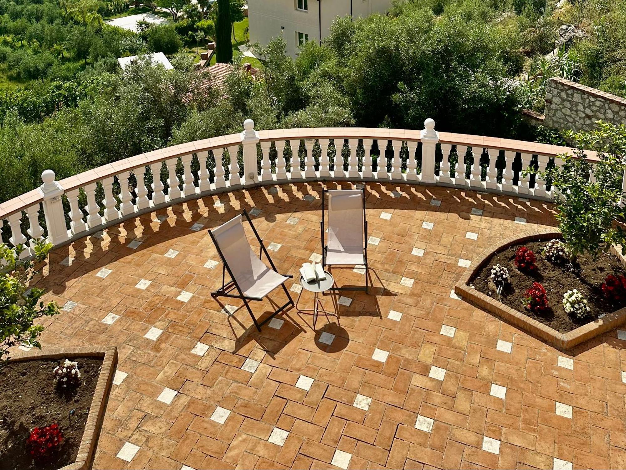 Tragos Villa *